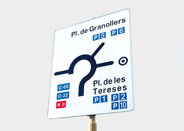 Signaletique ,Orientation signalisation ,IOPD Panneauz de Direction