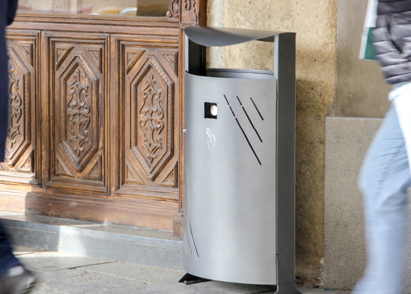 Site Furnishing Litter bins