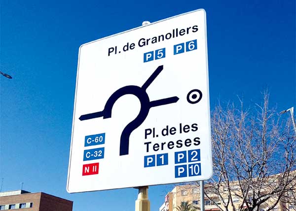 signaletique , Orientation signalisation , IOPD Panneauz de Direction , 