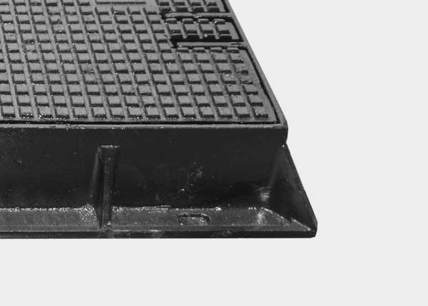 Covers and grates for sewage, manhole covers, cast iron, channels and sumps , Utility service manhole covers , TAFO80 Fibra Optica , 