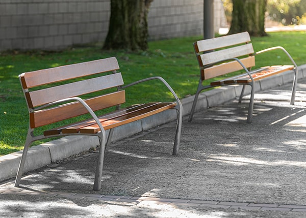 Street furniture with benches, litter bins, bollards, planters and equipment , Benches , UB2 BCN21 bench , BCN21, the bench par excellence of the Urban Furniture range.