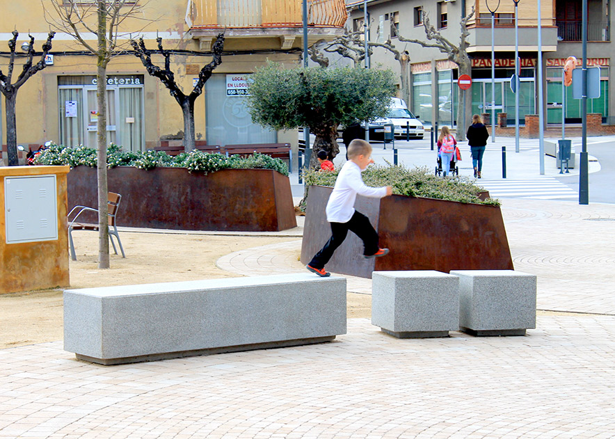 Street furniture with benches, litter bins, bollards, planters and equipment , Benches , UB27BL Dado Bench , 