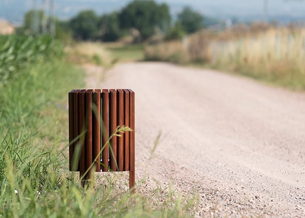 Street furniture with benches, litter bins, bollards, planters and equipment , Litter bins , UP16 Salou Litter bin , 