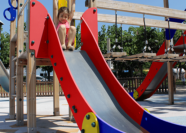 Parques  infantiles Línea Klasik