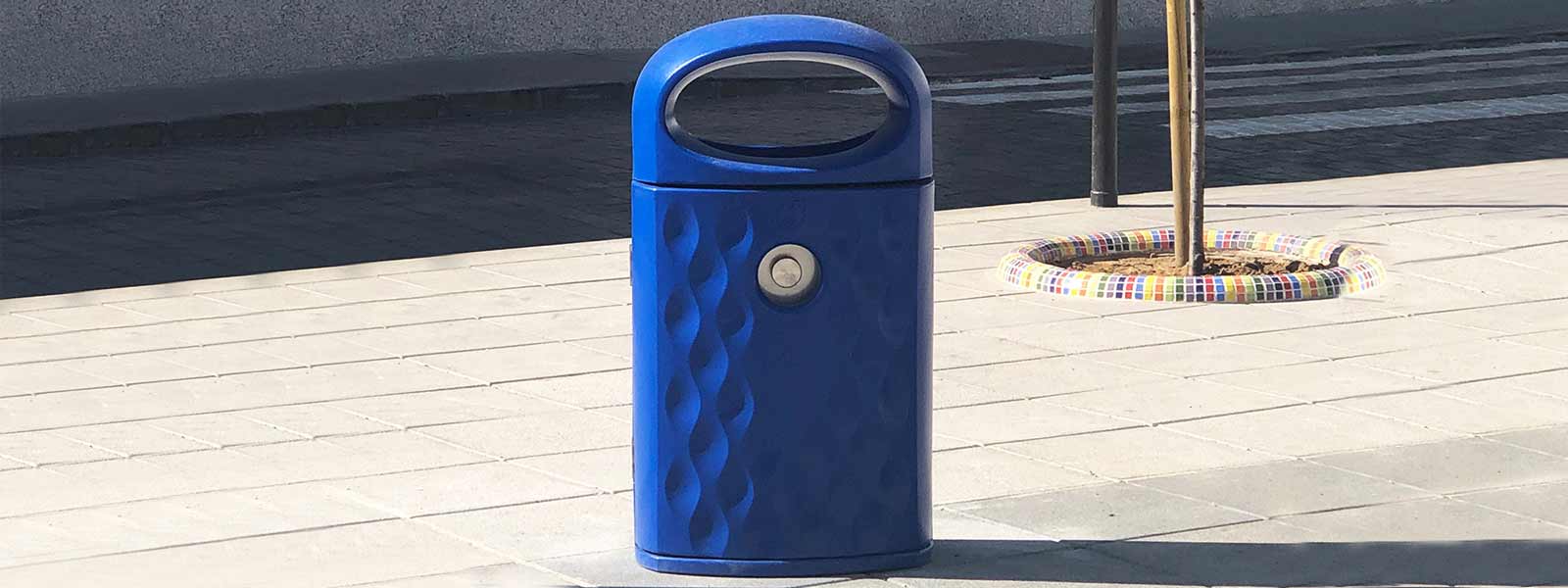 Coloured  Eterna litter bin